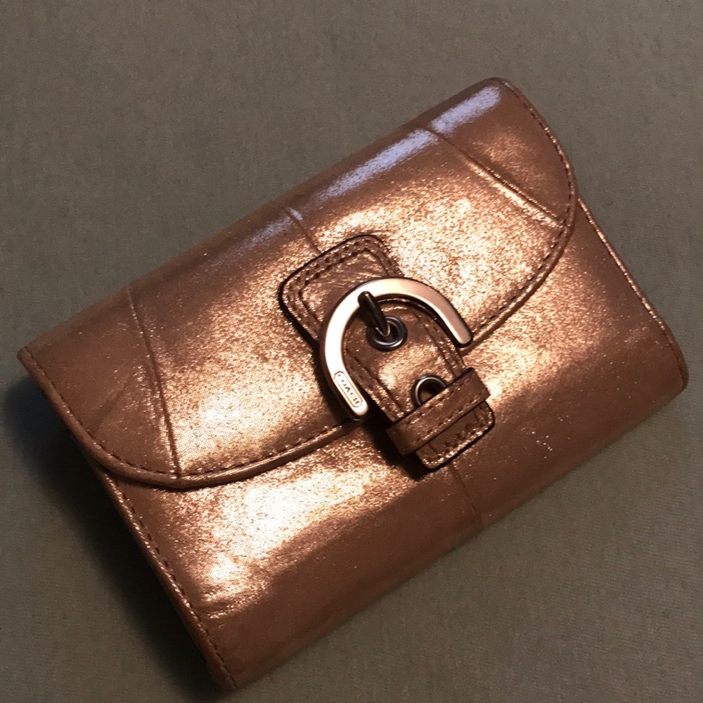 Gold Coach wallet w/ silver buckle